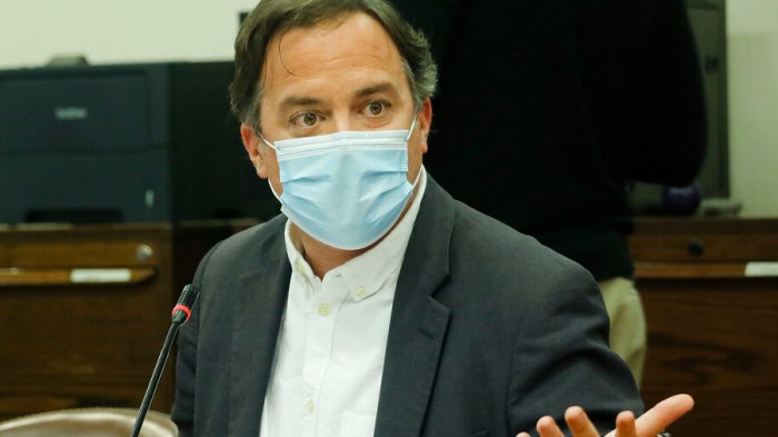 Walker le cierra la puerta a proyecto que modifica 2/3: 