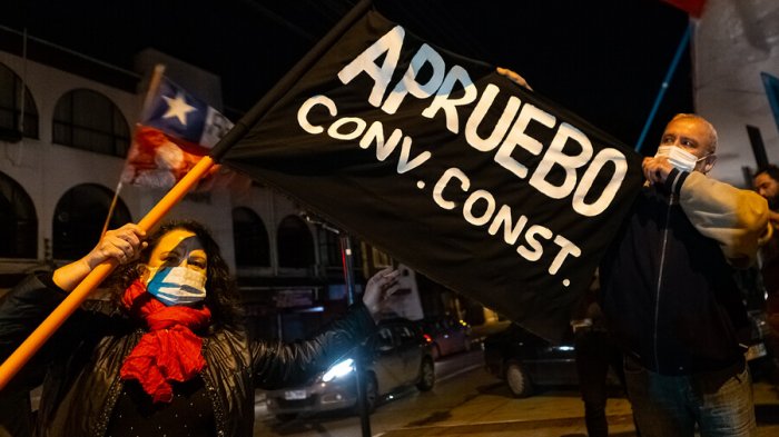 Acabar con los rencores e incluir a los ciudadanos: Los desafíos a la hora de redactar la nueva Constitución