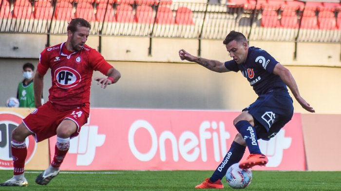 La Calera vence a la U con un gol de penal al último minuto