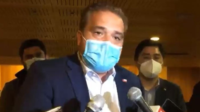 Adolescente baleado por carabinero será operado: Lesión tuvo consecuencias en arteria de su pierna