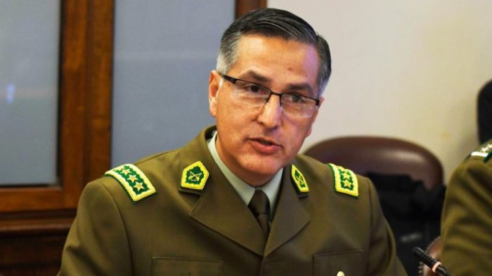 Gobierno confirma salida de Mario Rozas: Asume Ricardo Yáñez como general director de Carabineros