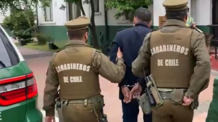 Tres personas fallecieron tras ser atropelladas en el Maule: Conductor escapó y dejó botado el vehículo