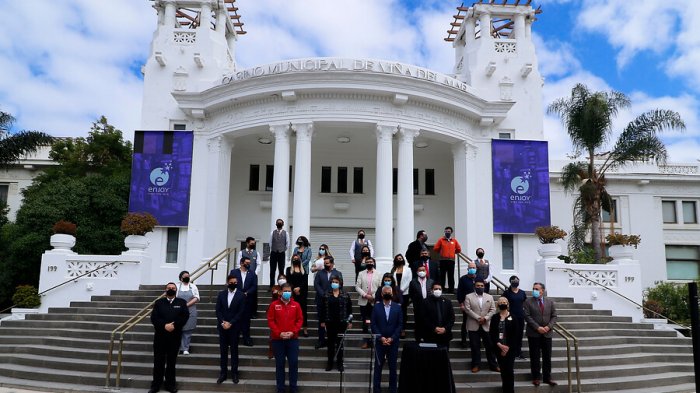 Estuvo 8 meses cerrado: Casino de Viña del Mar reabrió su puertas este viernes