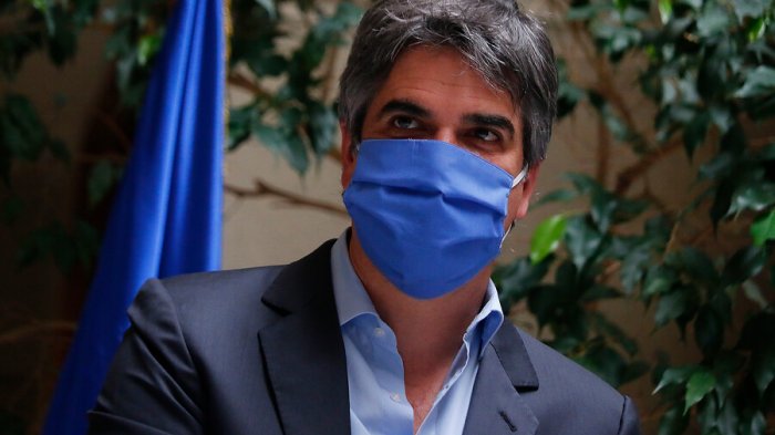 Fuenzalida (RN) critica la idea de incluir a civiles en el control de Carabineros: 