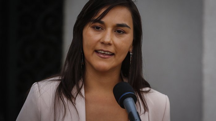 Izkia Siches se quiebra al hablar de doctora Ortiz tras dichos de subsecretario: 