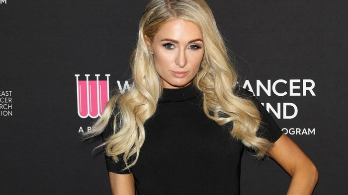 Paris Hilton dice que ella inventó las selfies junto a Britney en 2006