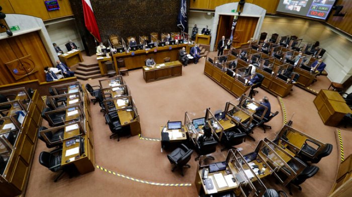 Senado aprobó proyecto del 10% presentado por el gobierno con votos de la oposición
