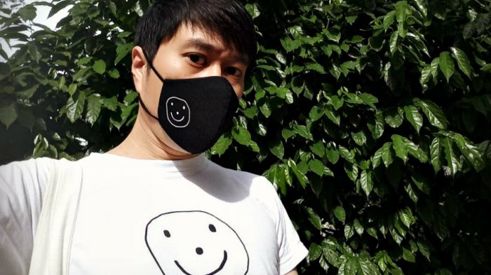 Singapur: Famoso activista fue llevado a la Corte por exhibir cartel con cara sonriente