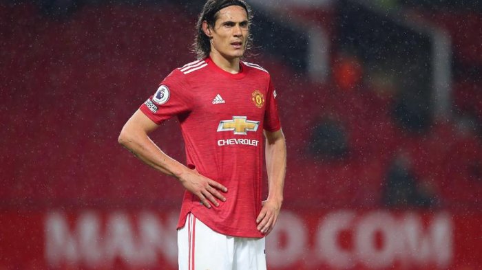 Investigan a Cavani por mensaje 