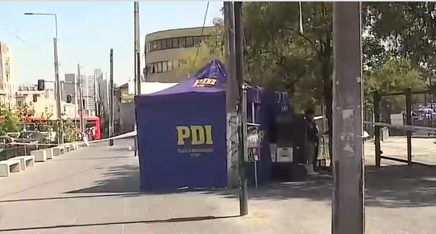 PDI investiga muerte de comerciante de fruta en Independencia: Habría sido asesinado al bajar de una micro