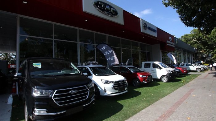 Stock de autos nuevos comienza a recuperase y en febrero podría regularizarse por completo