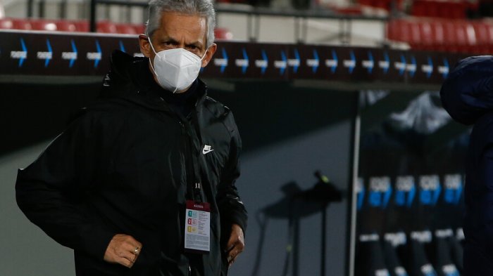 Rueda estaría analizando dejar la Roja para dirigir en Colombia