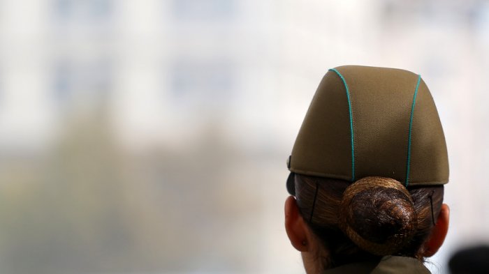 Carabinera será investigada por detención: Es acusada de obligar a mujer a desnudarse en comisaría de Temuco