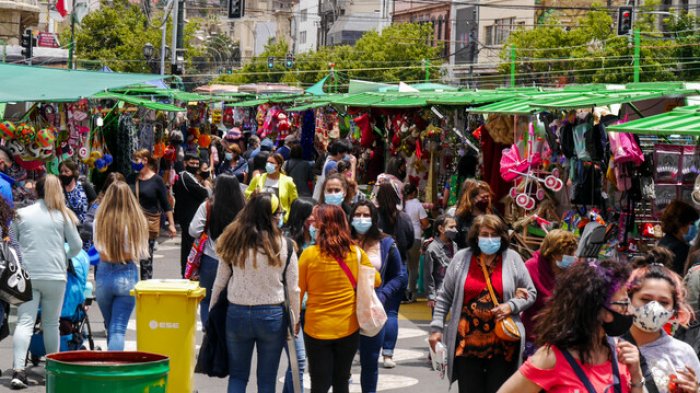 Gobierno extiende horarios de ferias navideñas y amplía plazos de Compra Pyme: Revisa aquí los detalles
