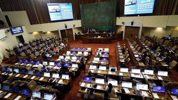 Eutanasia en tres causales: Cámara aprobó en general, pero vuelve a comisión por indicación rechazada