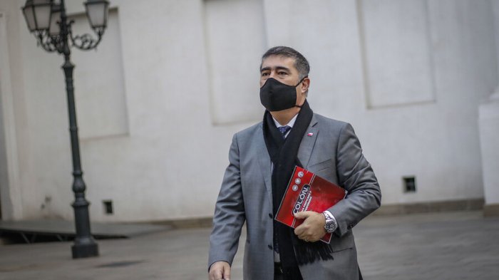 Cambio de gabinete: Desbordes deja Ministerio de Defensa y asume Baldo Prokurica