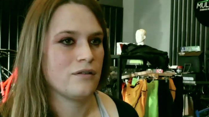 Ciclista transgénero lucha para ser reconocida y poder competir profesionalmente