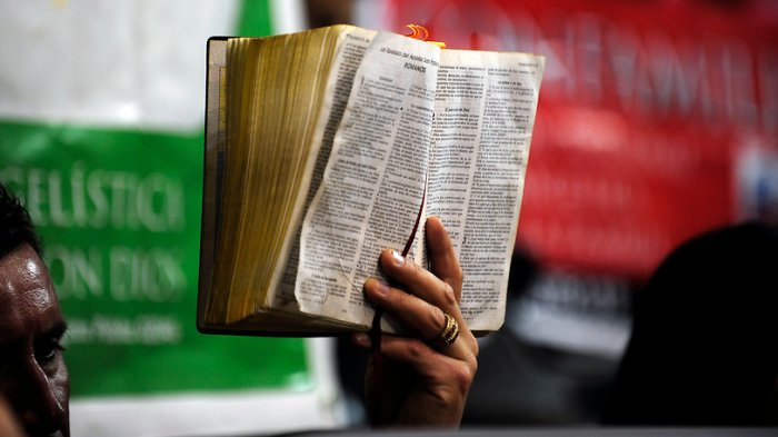 El Vaticano califica como 