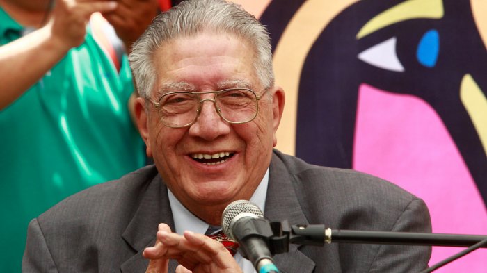 Valentín Trujillo se ofrece para recibir primeras vacunas y asegura tenerle 