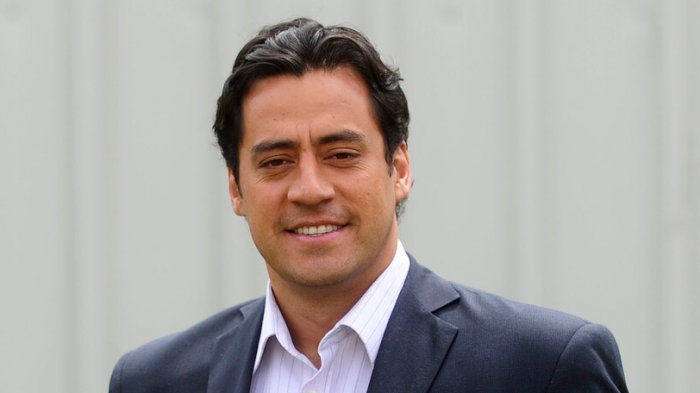 Evópoli ratificó a Hotuiti Teao como candidato constituyente: Pauline Kantor y Raúl Alcaíno también buscarán un cupo