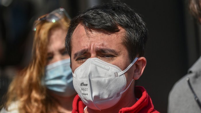 Francisco Álvarez por retroceso de Valparaíso a Fase 2: 