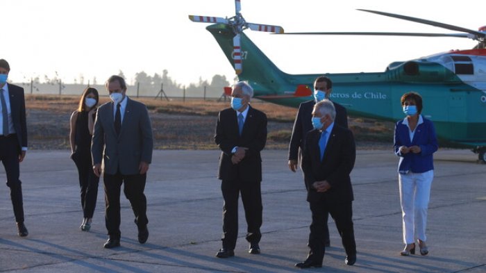 Pdte. Piñera recibió primeras dosis de la vacuna contra el COVID-19 y confirmó nuevos envíos semanales