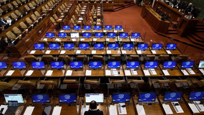 Cámara aprobó el reajuste salarial del sector público