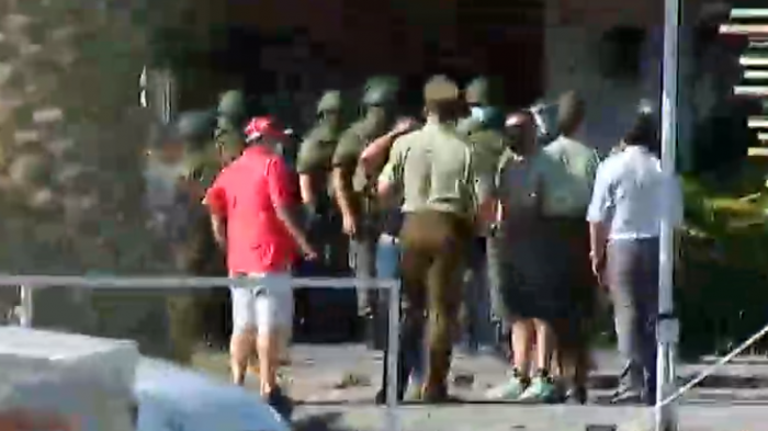 Denuncian masiva fiesta clandestina en Espacio Broadway: Habían más de 200 personas