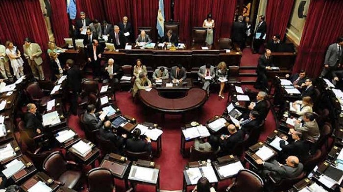 Votos se inclinan a favor: Dos senadoras indecisas anuncian respaldo al aborto en Argentina