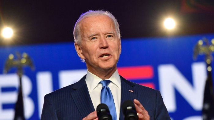 Biden critica a Trump por retrasos en distribución de la vacuna contra el COVID-19
