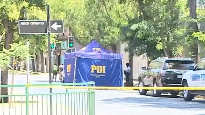 Hombre fue asesinado en plena calle de Santiago Centro: Autor del crimen estaría confeso