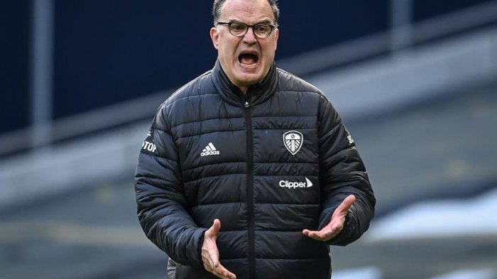 Leeds de Bielsa cayó ante Tottenham de Mourinho en su primer duelo de 2021