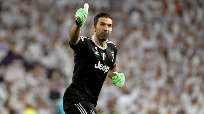 Buffon se impuso sobre otras grandes leyendas y fue elegido el mejor portero de la historia