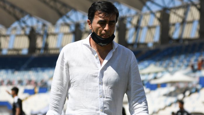 Por este obsceno gesto expulsaron a Quinteros en el choque frente a Antofagasta