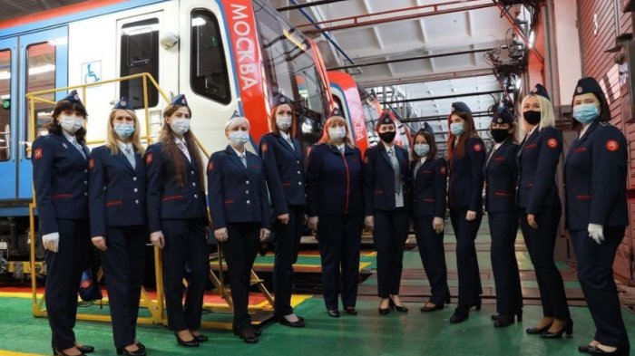 Rusia termina con ley que prohibía acceso a mujeres a trabajos como conducir el metro