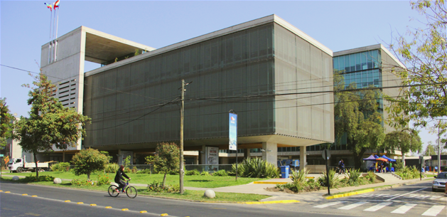 Brigada de anticorrupción de la PDI allana municipalidad de Recoleta por Caso Luminarias