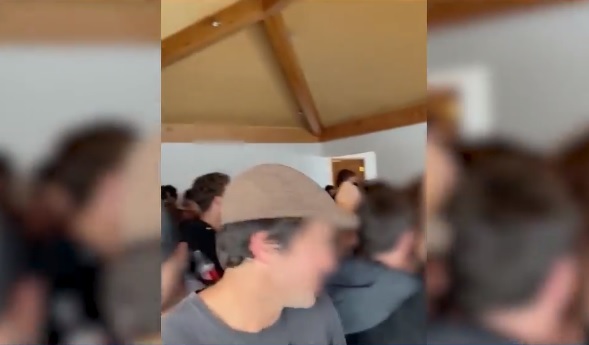 Fiestas clandestinas en Cachagua: Ministro Paris reveló que hay 20 contagiados y organizadores fueron denunciados