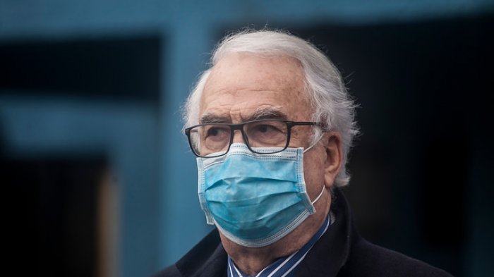 El intendente de Los Lagos renunció a su cargo para postular a la Constituyente