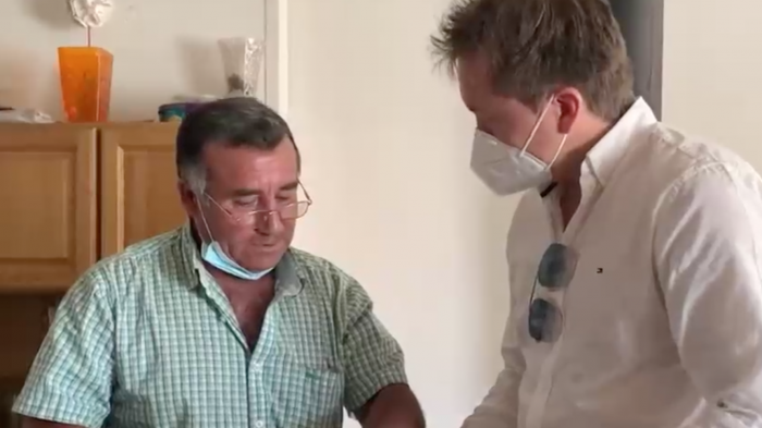 Hombre registra como fallecido desde 1982: No puede acceder a trámites ni renovar su carnet