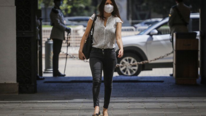 Escolta de subsecretaria Martorell frustró con 8 disparos encerrona sufrida en autopista