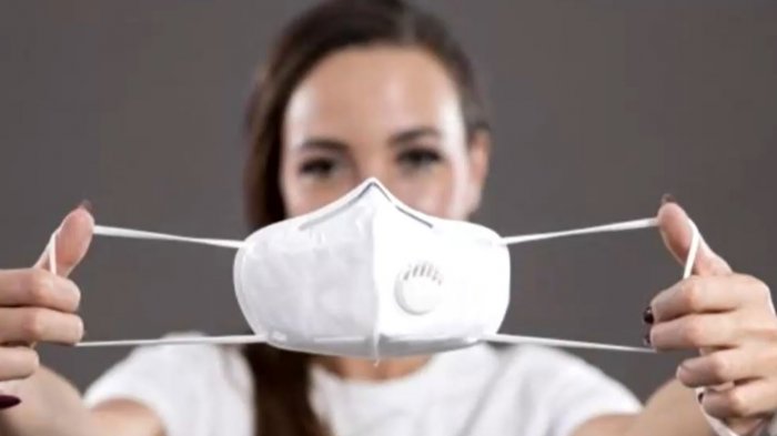 La mascarilla con válvula no es una buena opción para protegernos del COVID-19