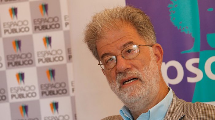 Engel dice que contagios de COVID-19 podrían aumentar a 10 mil en un mes si se mantiene ritmo actual