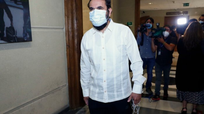 Hugo Gutiérrez responde a críticas del FA por su candidatura a la CC: “Hay un miedo al pueblo”