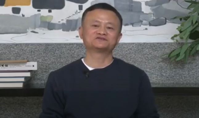 El cofundador de Alibaba reapareció 3 meses después de sus roces con el gobierno de China