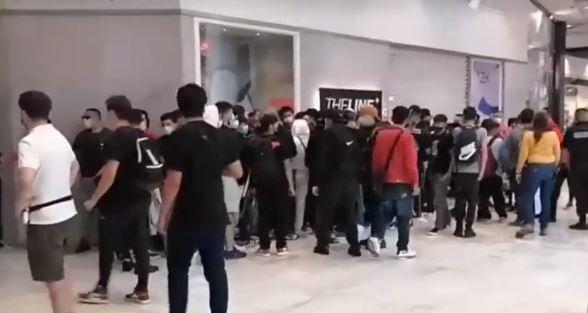Seremi condenó aglomeraciones en Mall Plaza Vespucio: 