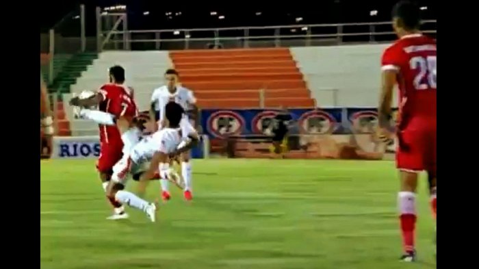 Cobresal recurrió a una cumbia para reclamar por la polémica mano de La Calera