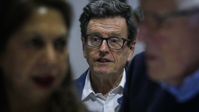 Carlos Larraín se molestó por pregunta en TV sobre su hijo: 