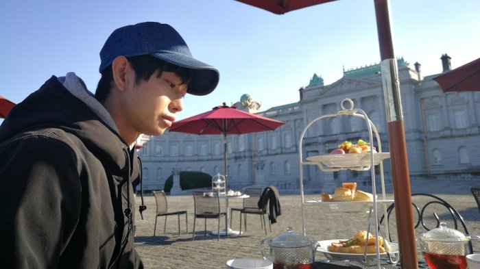 Hombre sorprendió con insólito, pero exitoso negocio en redes: Se arrienda a sí mismo