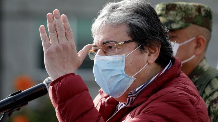 Falleció el ministro de Defensa de Colombia tras contagiarse de coronavirus