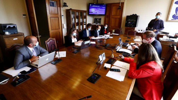 Proyecto que permite voto anticipado con plazo ampliado es despachado por la Comisión de Gobierno Interior